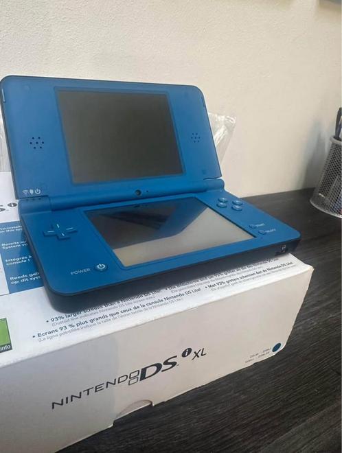 Nintendo Dsi XL + boite + Manuel tres bon état, Games en Spelcomputers, Spelcomputers | Nintendo DS, Dsi, Ophalen of Verzenden