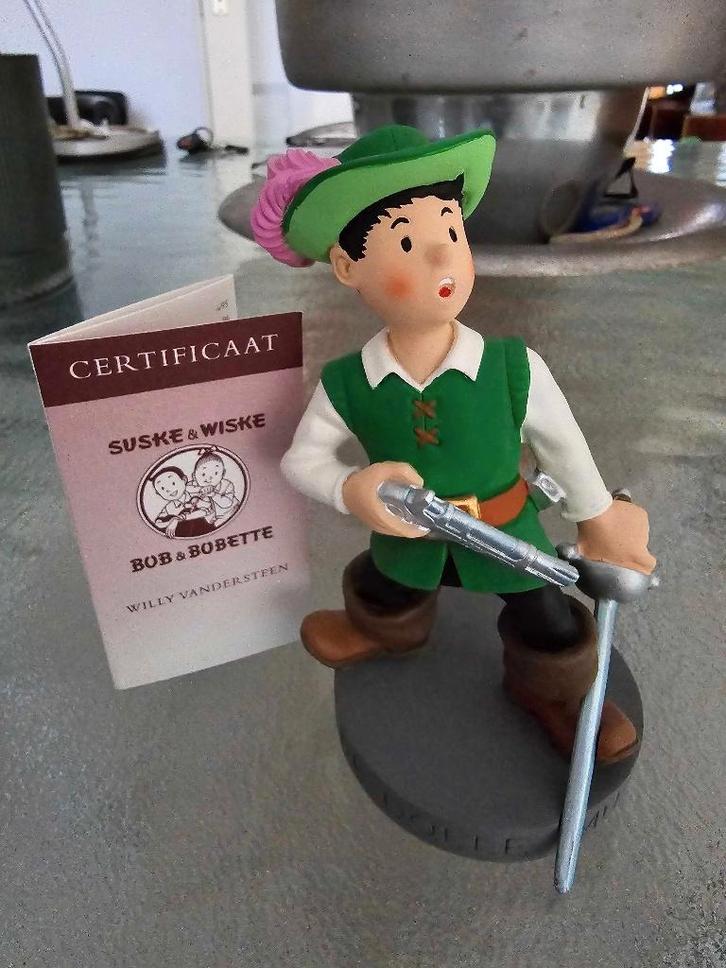 Suske & Wiske - Dolle Musketiers standbeeld Suske, Verzamelen, Stripfiguren, Zo goed als nieuw, Beeldje of Figuurtje, Suske en Wiske