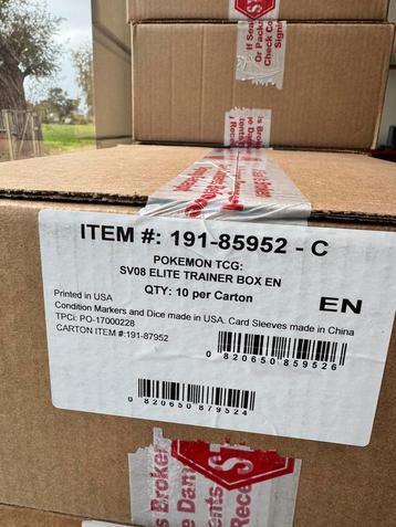 Pokemon sealed case Surging Sparks Elite Trainer Boxen. beschikbaar voor biedingen