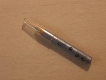 2 oogschaduw potloden