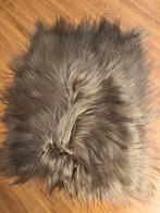Bruine langharige echte schapenvacht glanzend 100/80, Huis en Inrichting, Woonaccessoires | Plaids en Woondekens, Ophalen of Verzenden