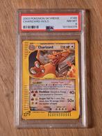 2003 POKÉMON SKYRIDGE #146 CHARIZARD-HOLO PSA 8, Hobby en Vrije tijd, Verzamelkaartspellen | Pokémon, Ophalen, Zo goed als nieuw