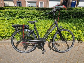 Gazelle Chamonix met Bosch middenmotor en 500WH accu  beschikbaar voor biedingen