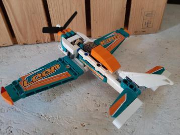 LEGO Technic Racevliegtuig – 42117 beschikbaar voor biedingen