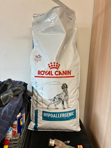Royal Canin Hypoallergenic beschikbaar voor biedingen