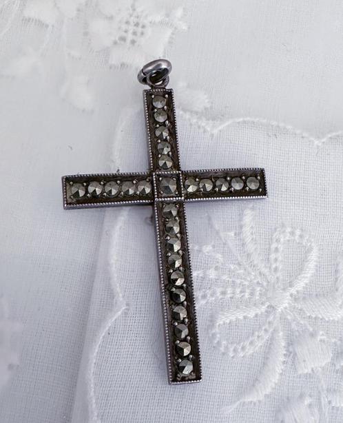Antieke zilveren hanger kruis met marcassieten, Handtassen en Accessoires, Antieke sieraden, Hanger, Zilver, Verzenden