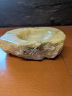 Asbak in steen, Ophalen of Verzenden, Gebruikt, Asbak