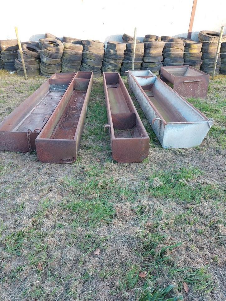 Eetbakken voor dieren ongeveer 4 meter, Dieren en Toebehoren, Schapen, Geiten en Varkens