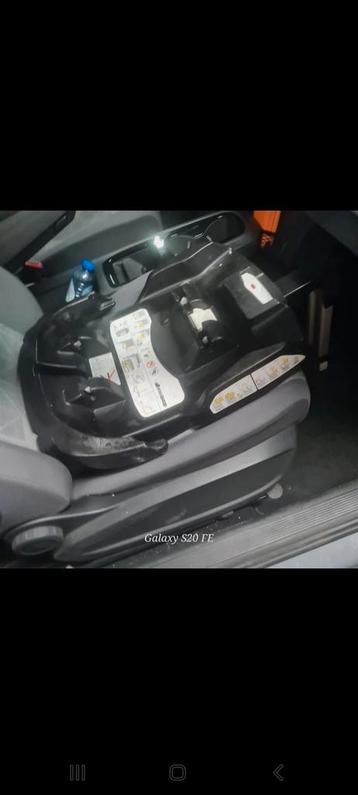isofix doona base, Enlèvement ou Envoi, Utilisé, Poussette