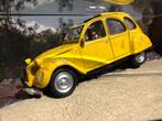 Citroën 2CV - James Bond, Universal Hobbies, Gebruikt, Ophalen of Verzenden, Auto