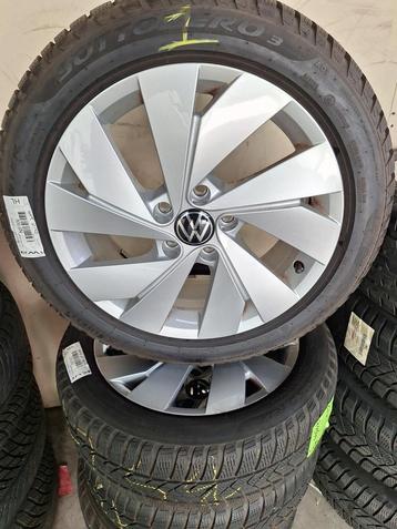 Volkswagen Golf Winterset 17 Inch Origineel beschikbaar voor biedingen