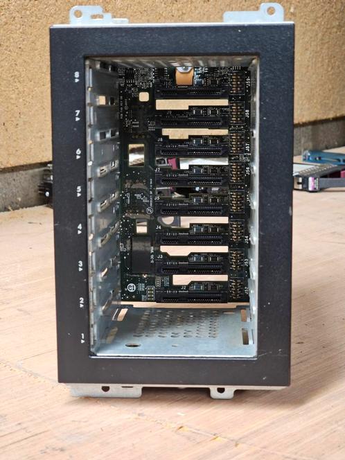8-bay SFF disk cage voor For ML350p Gen8 met backplane, Computers en Software, Harde schijven, Refurbished, Server, HDD, Ophalen