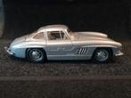 Mercedes-Benz 300SL Silver Wing 1954 - 1:18, Ophalen of Verzenden, Zo goed als nieuw, Auto, Burago