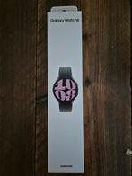 Samsung galaxy watch6 (sealed), Handtassen en Accessoires, Nieuw, Ophalen of Verzenden