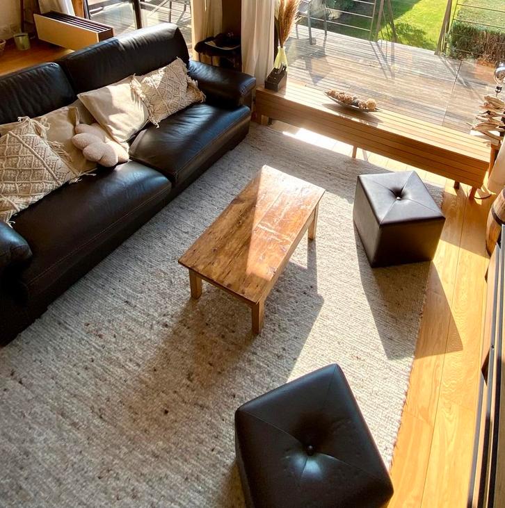 Set: 3-zitsbank + 1-zitsfauteuil + 2 voetenbankjes, Huis en Inrichting, Zetels | Complete zithoeken, Zo goed als nieuw, Leer, Ophalen