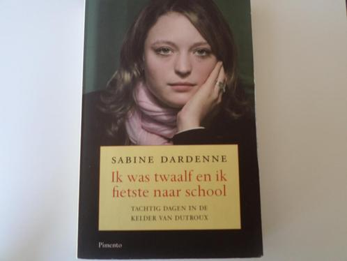 Boek" Ik was twaalf en ik fietste naar school" Sabine Darden, Livres, Histoire nationale, Comme neuf, 20e siècle ou après, Enlèvement ou Envoi