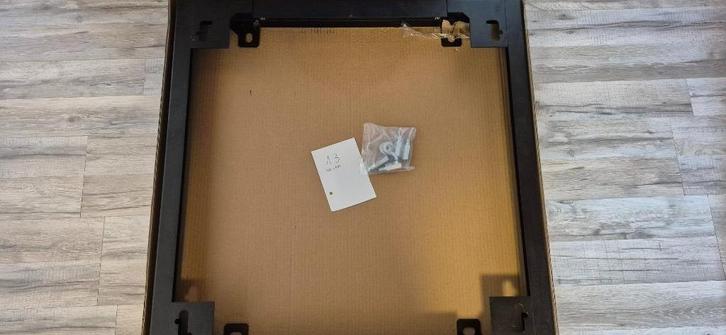 Socle/Plinthe CANOVATE 800x800 Noir – Occasion avec vis, Computers en Software, Serverkasten, Gebruikt, Geperforeerd, Plaatstaal