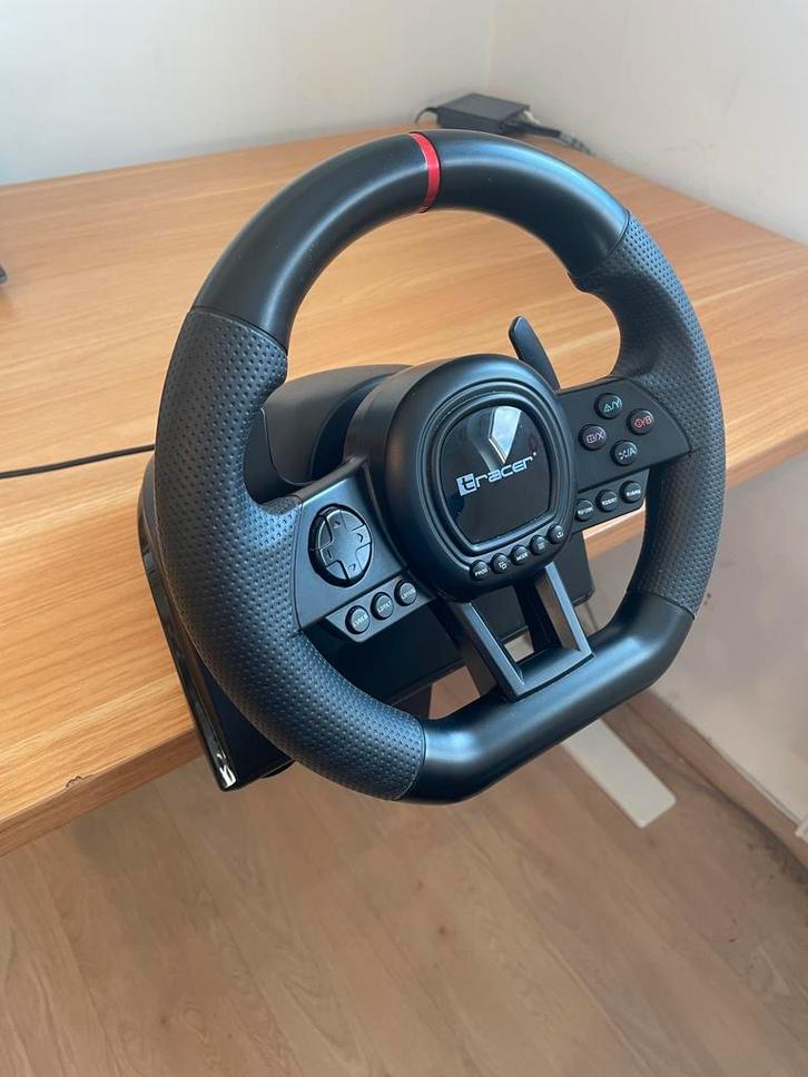 Volant de course Tracer avec pédales et levier de vitesses, Consoles de jeu & Jeux vidéo, Jeux | PC, Comme neuf, Enlèvement