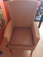 4 degelijke rieten/teak stoelen, Enlèvement