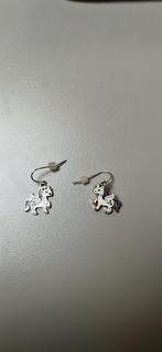 Eenhoornoorbellen, Handtassen en Accessoires, Piercings, Ophalen, Zo goed als nieuw, Zilver