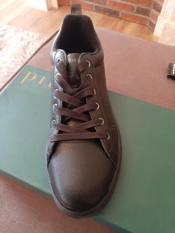 Schoenen Heren NIEUW M 42 beschikbaar voor biedingen