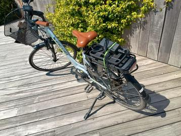Elektrische fiets, goede staat beschikbaar voor biedingen