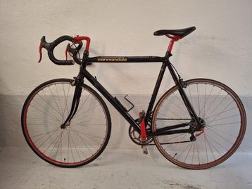 Racefiets beschikbaar voor biedingen