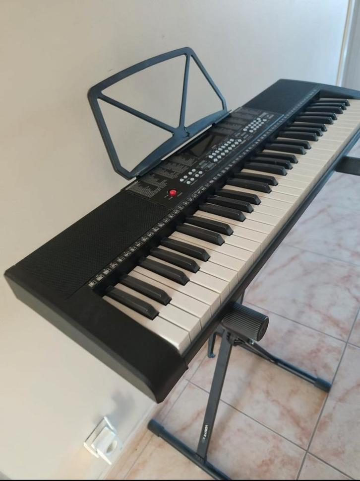 MAX KB5 Elektronisch Keyboard - 61 Toetsen met Verlichting -, Musique & Instruments, Claviers, Comme neuf, 61 touches, Autres marques
