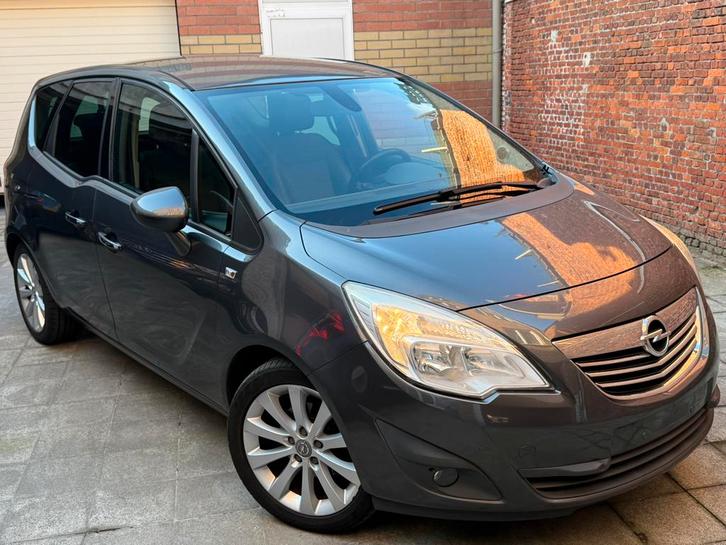 Opel Meriva 1.4i Essence Euro5 11/2010 Clim Jantes Radio Cd, Auto's, Opel, Bedrijf, Te koop, Meriva, ABS, Airbags, Airconditioning