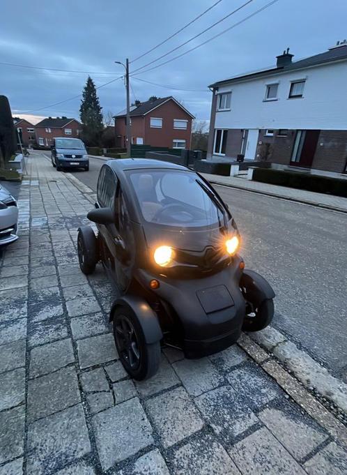 renault twizy 45, Divers, Voitures sans permis & Scooters pour invalides, Comme neuf, Autres marques, 36 à 45 km, Enlèvement ou Envoi