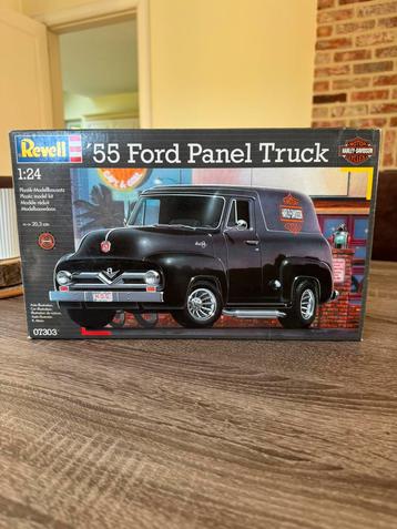 Ford Panel Truck ( 1:24 ) beschikbaar voor biedingen