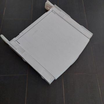 Tussenstuk wasmachine/ droogkast beschikbaar voor biedingen