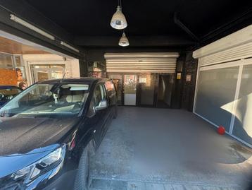 Commerce à vendre à Charleroi Marcinelle beschikbaar voor biedingen