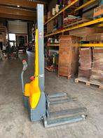 Electrische stapelaar Jungheinrich EMC B10, Ophalen