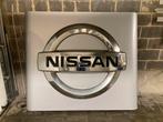 Orgineel omhulsel Nissan garage/lichtreclame, Gebruikt, Ophalen, Nissan