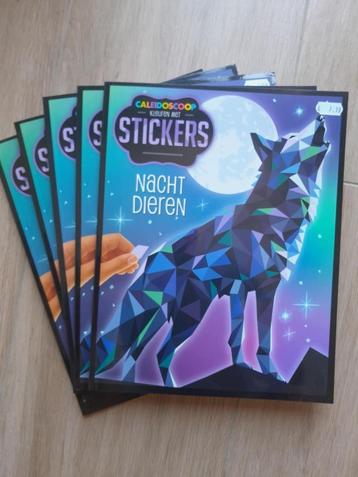 5x stickerboek voor volwassenen beschikbaar voor biedingen