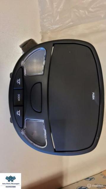 Binnenverlichting midden voor midden Hyundai Coupé beschikbaar voor biedingen