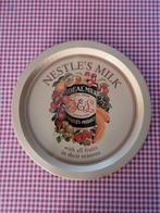 Dienblad metaal Nestle's Milk, Verzamelen, Merken en Reclamevoorwerpen, Ophalen, Gebruikt, Overige typen