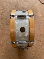 Gretsch Round Badge 1958-1969 - dixieland snare - white mari, Musique & Instruments, Batteries & Percussions, Autres marques, Utilisé