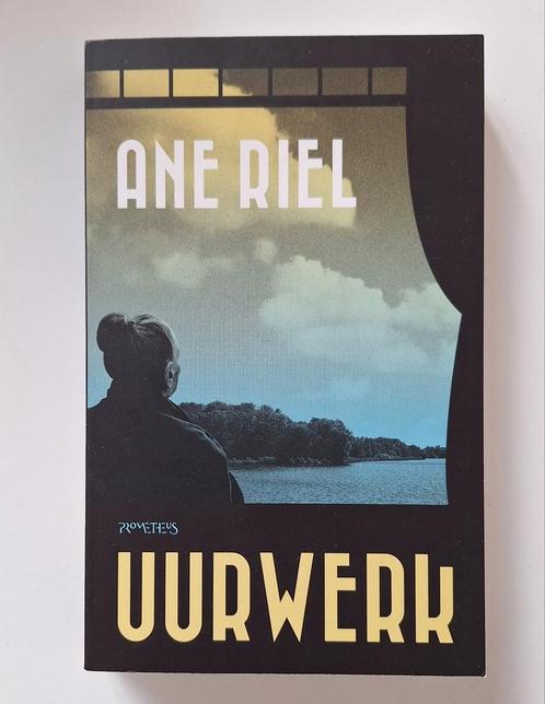 Ane Riel - Uurwerk, Boeken, Literatuur, Zo goed als nieuw, Ophalen of Verzenden