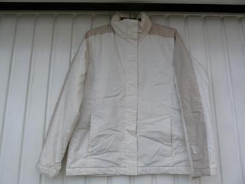 veste chaude pour dame, Taille 42  blanc cassé