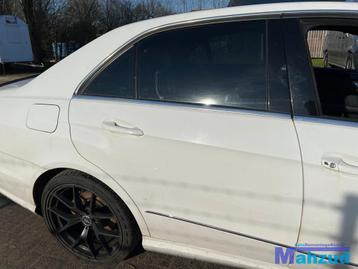MERCEDES E KLASSE W212 wit 149 rechts achter deur 2009-2013 beschikbaar voor biedingen