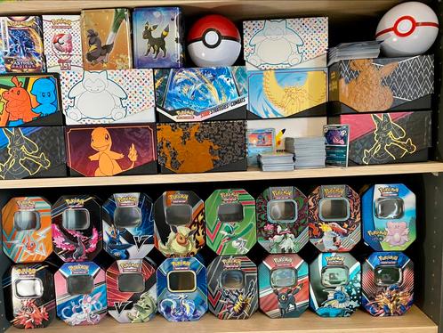 Lot cartes boites Pokémon, Hobby & Loisirs créatifs, Jeux de société | Jeux de cartes