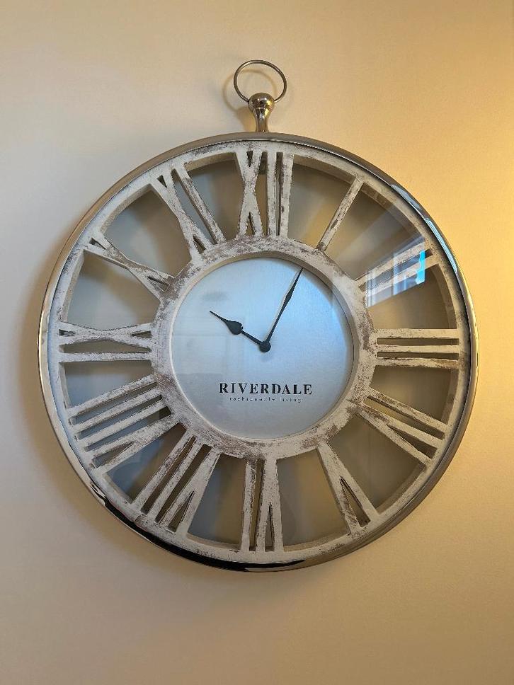 Wandklok, Huis en Inrichting, Woonaccessoires | Klokken, Zo goed als nieuw, Wandklok, Analoog, Ophalen