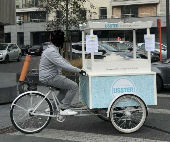 ijsfiets (ijskar, triporteur met ingebouwde diepvriezer), Zakelijke goederen, Stock en Retail | Verkoopwagens, Ophalen