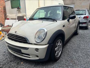 Mini Cooper Seven7 Benzine - Airco - Schadewagen ! beschikbaar voor biedingen