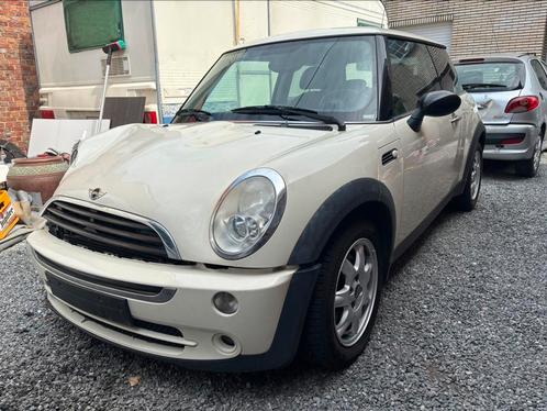 Mini Cooper Seven7 Benzine - Airco - Schadewagen !, Auto's, Mini, Bedrijf, Cooper, ABS, Adaptieve lichten, Airbags, Airconditioning