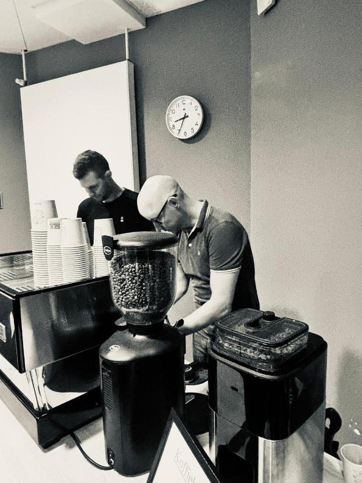 Mobiele koffiebar, Elektronische apparatuur, Koffiemachine-accessoires, Nieuw, Ophalen