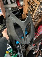 Voorkap aerox met scheur, Enlèvement