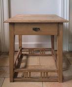 Dennenhouten tafel met lade, Antiek en Kunst, Ophalen